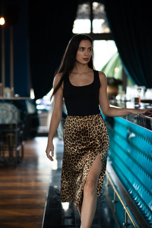 SIAN SILK SKIRT WITH SLIT